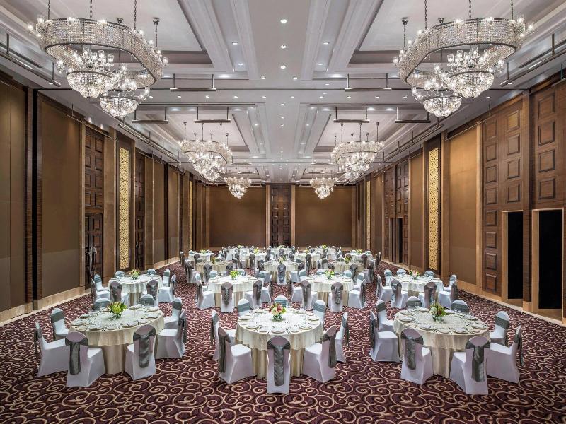 St. Regis Mumbai image