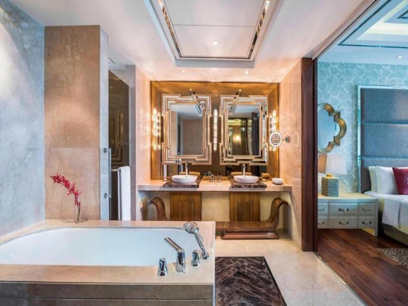 St. Regis Mumbai image