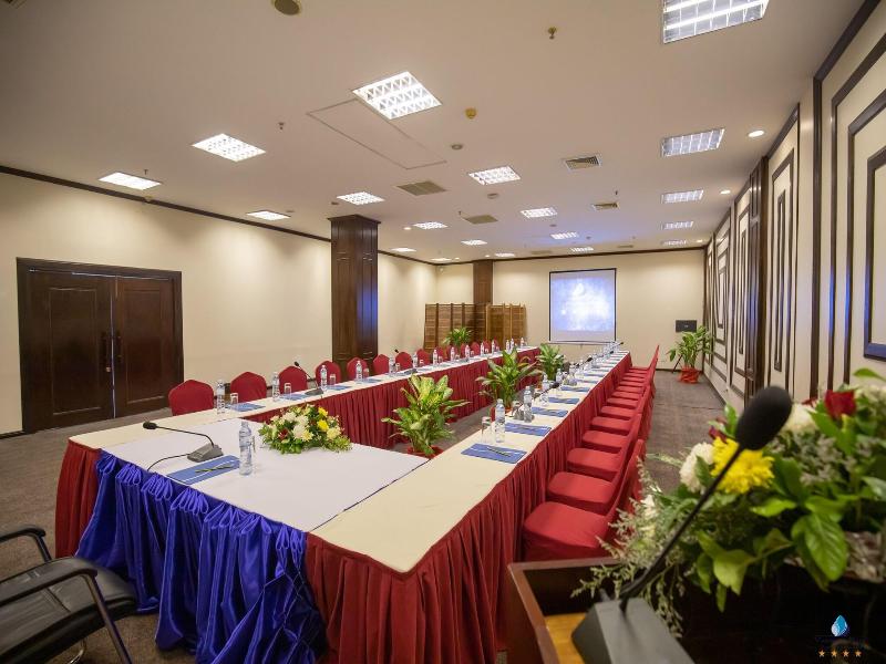 Vientiane Plaza image