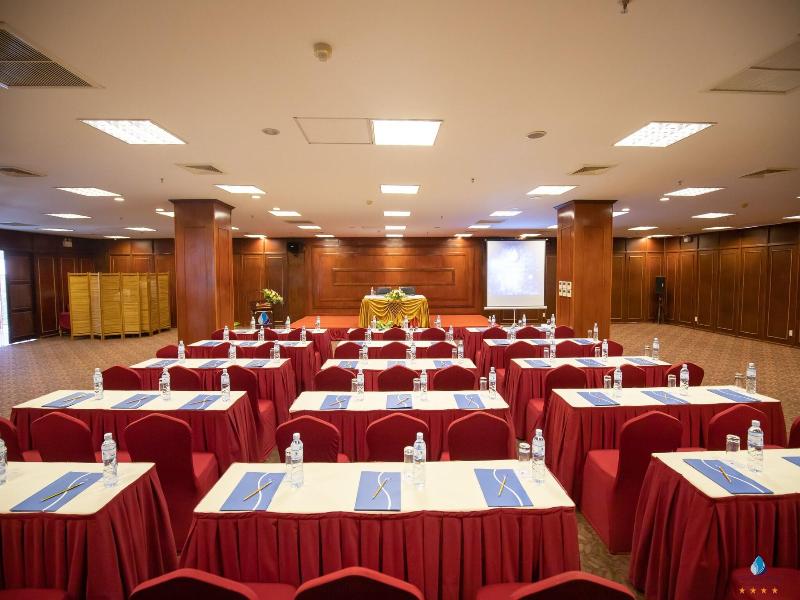 Vientiane Plaza image