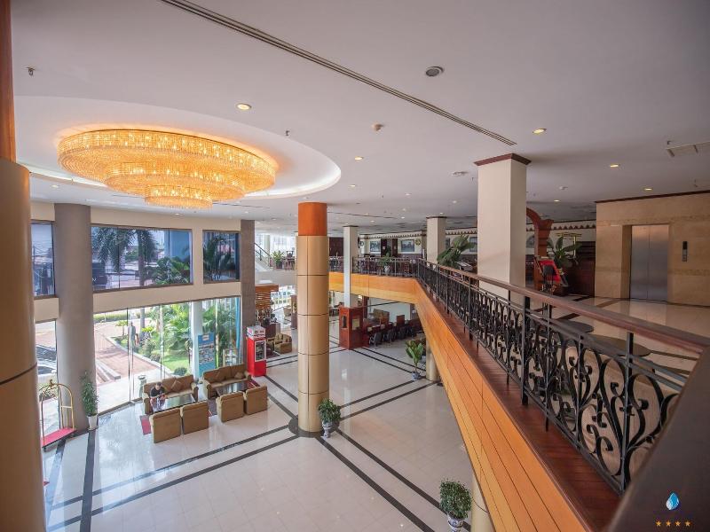 Vientiane Plaza image