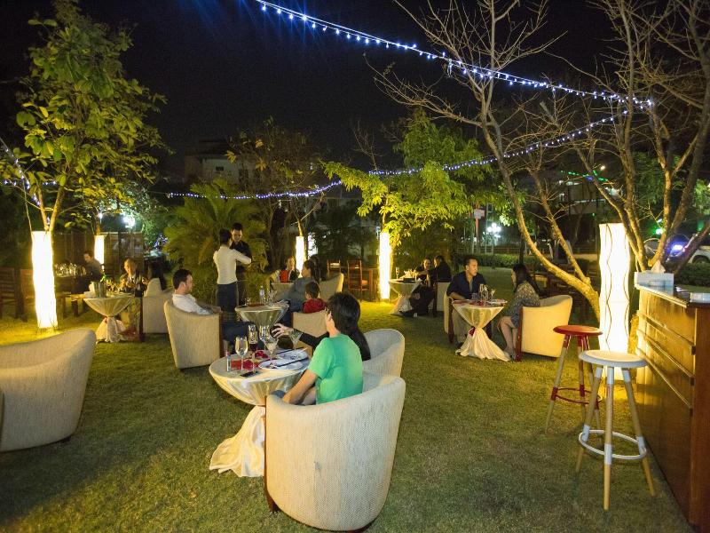 Vientiane Plaza image