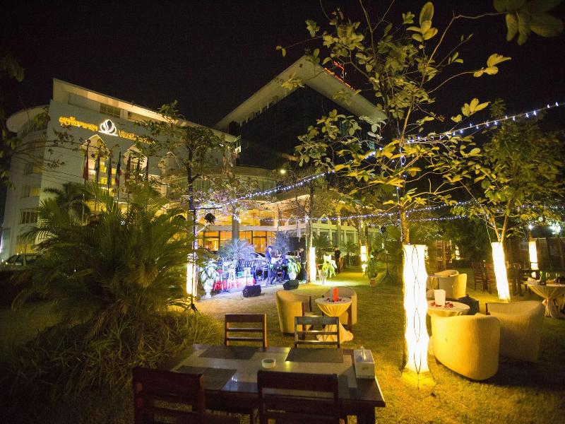 Vientiane Plaza image