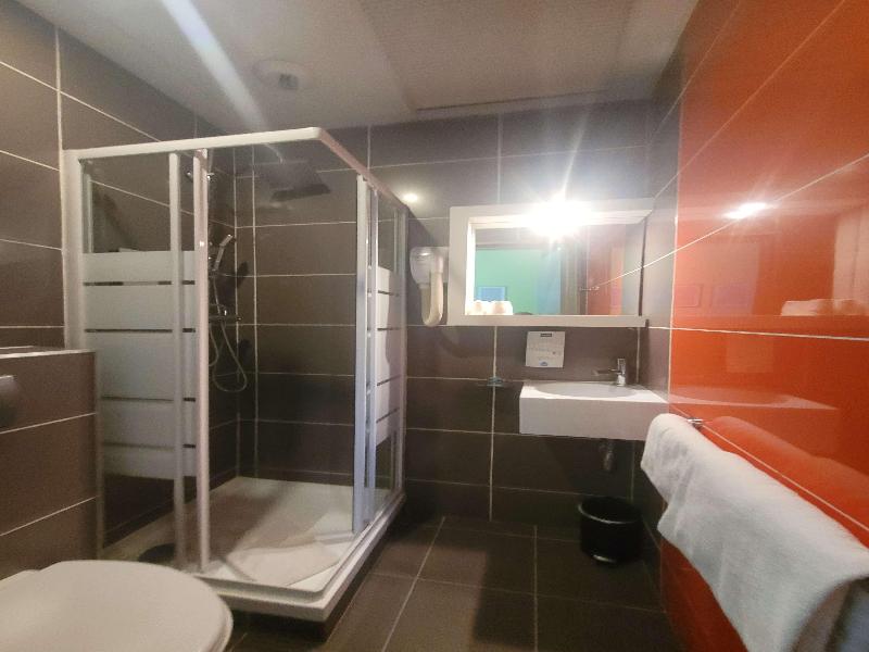 Kyriad Orange image