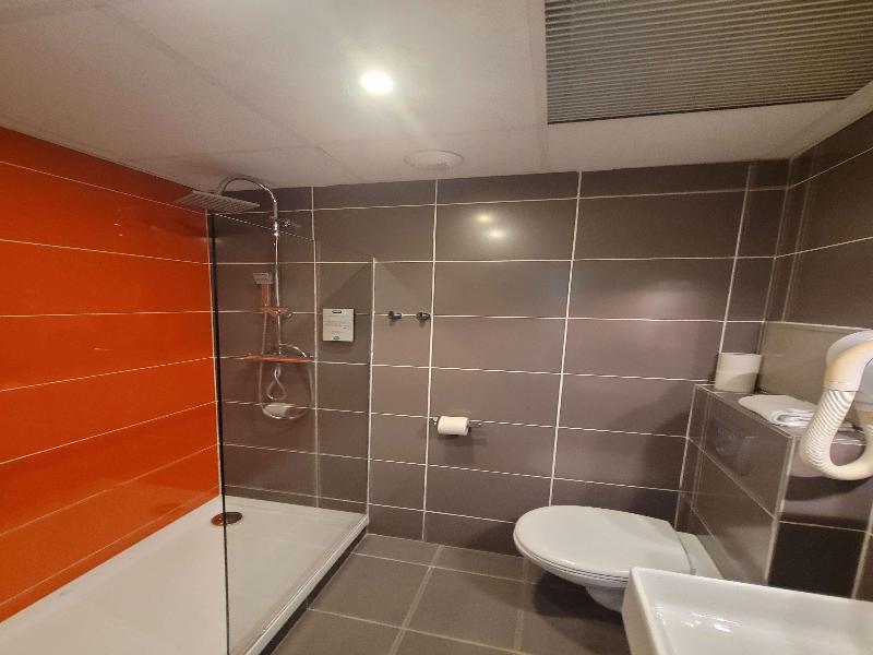Kyriad Orange image