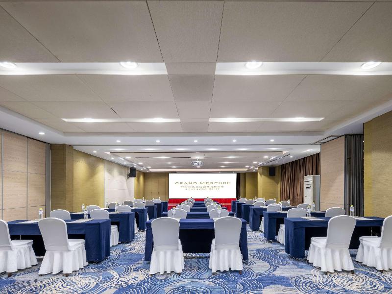 Grand Mercure Jinan Sunshine image