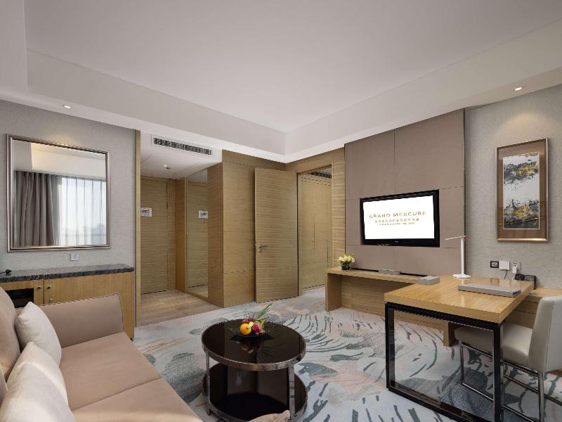 Grand Mercure Jinan Sunshine image