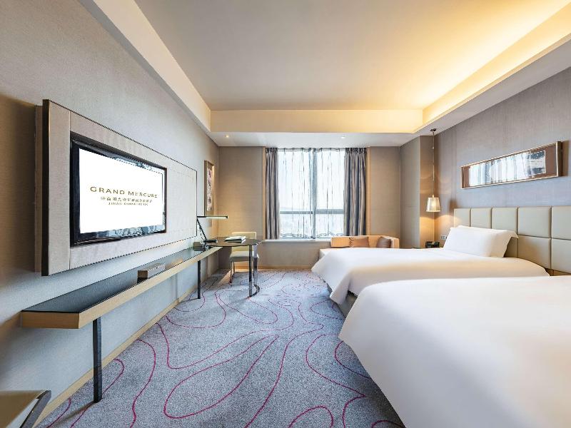 Grand Mercure Jinan Sunshine image