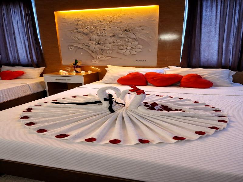 Anita Kemer Noch Hotel image
