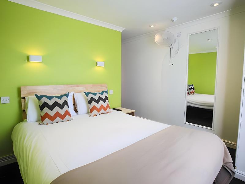 Smart Hyde Park View image
