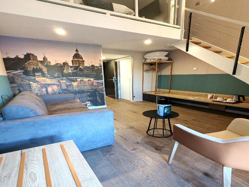 Logis Hotel Restaurant Le Fruitier image