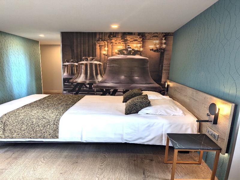 Logis Hotel Restaurant Le Fruitier image
