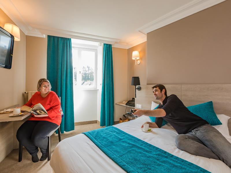 Logis Hotel Restaurant Le Fruitier image