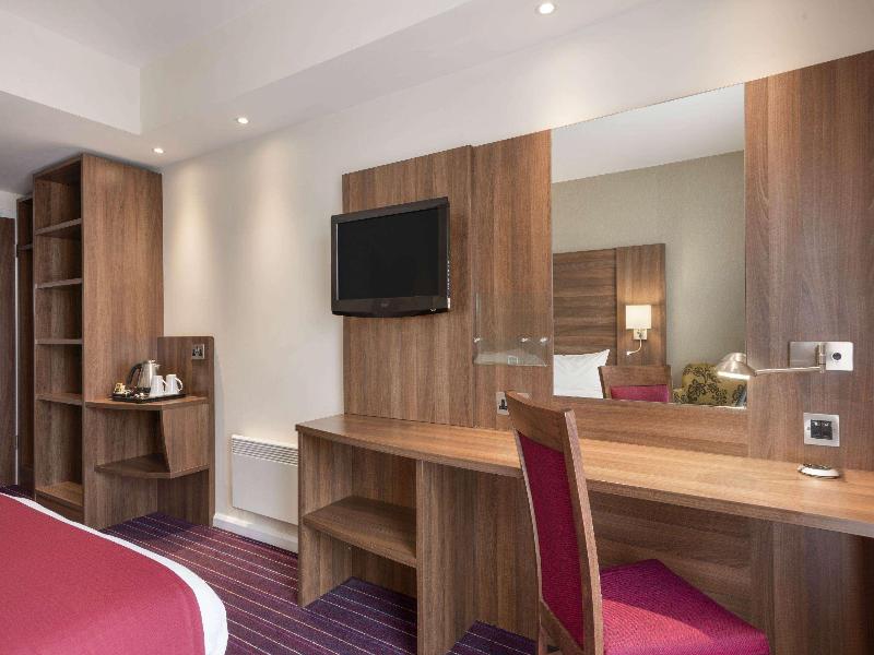 Days Inn Wetherby image