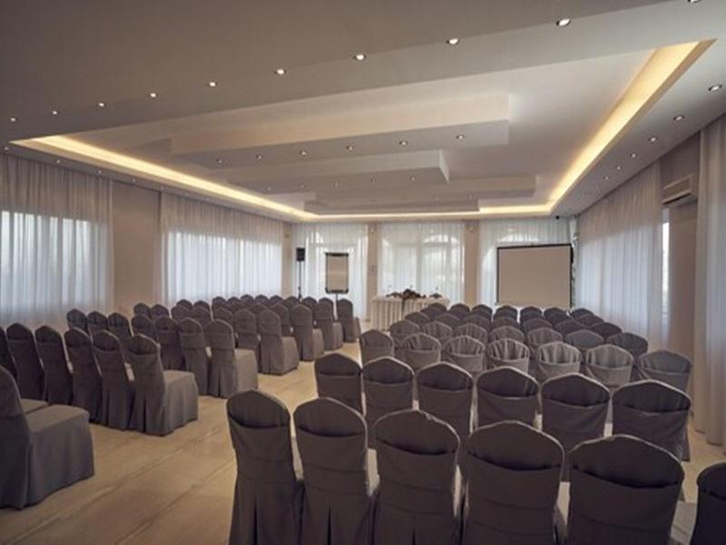 Varres Hotel image