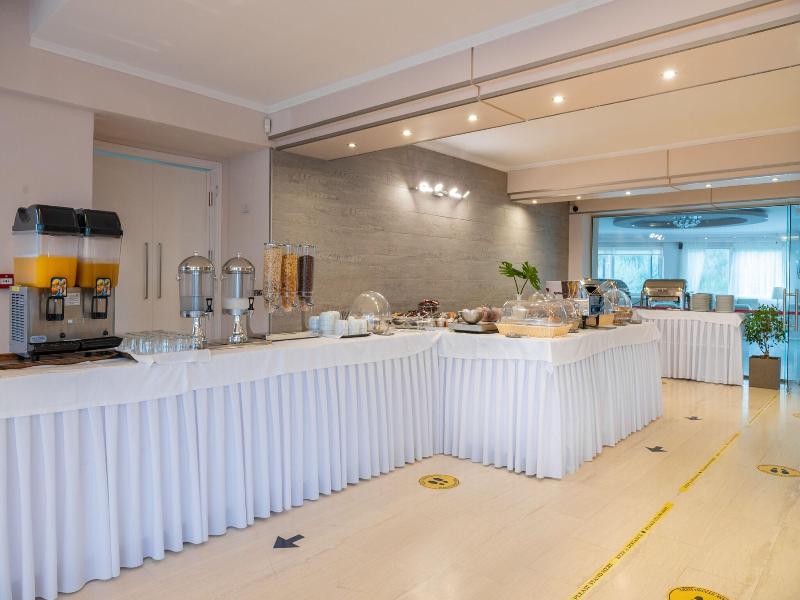 Varres Hotel image