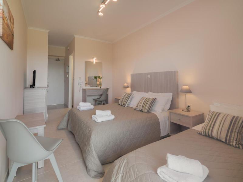 Varres Hotel image