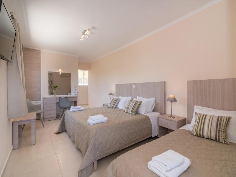 Varres Hotel image