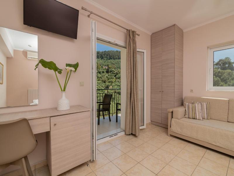 Varres Hotel image