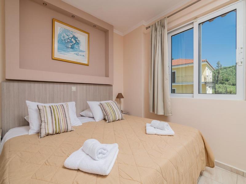 Varres Hotel image