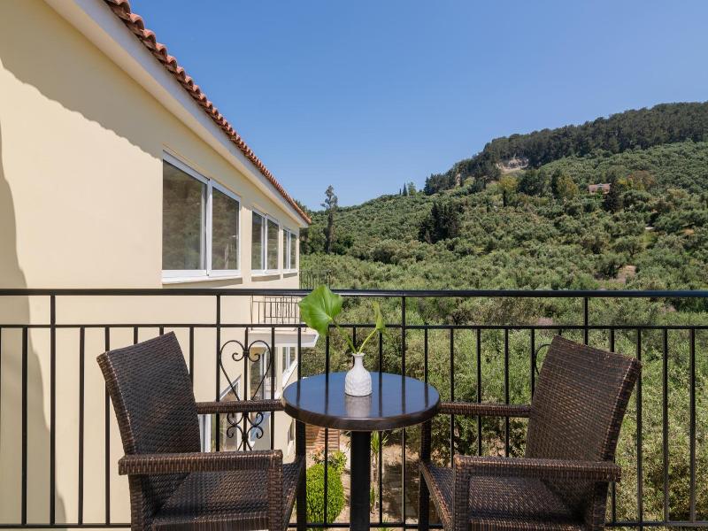 Varres Hotel image