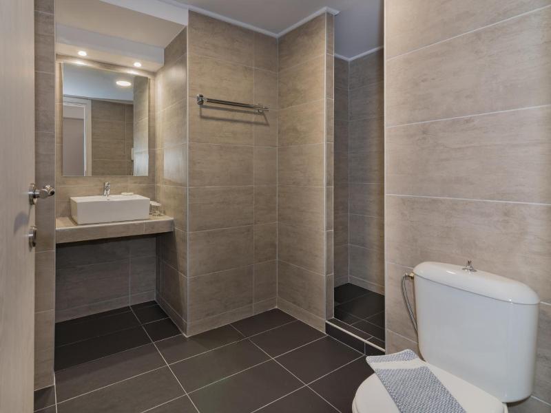 Varres Hotel image