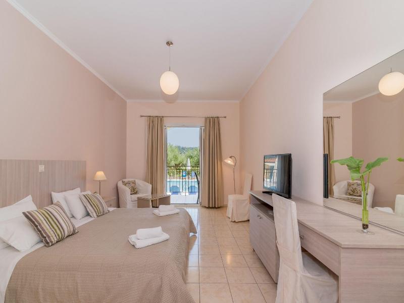 Varres Hotel image