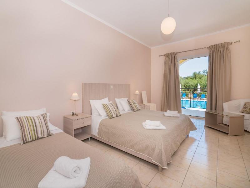 Varres Hotel image