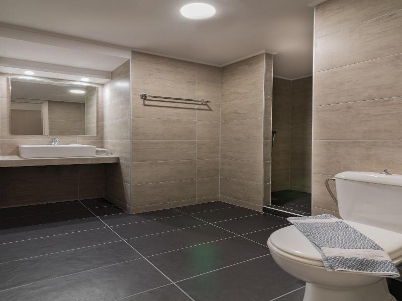 Varres Hotel image