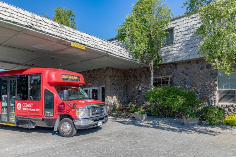 Coast Inn at Lake Hood photo 4