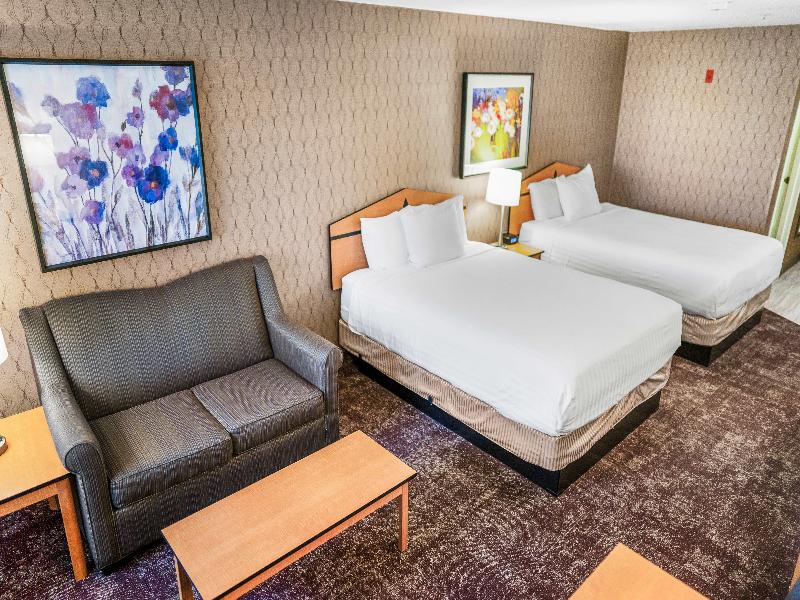 Crystal Inn Hotel & Suites West Valley image