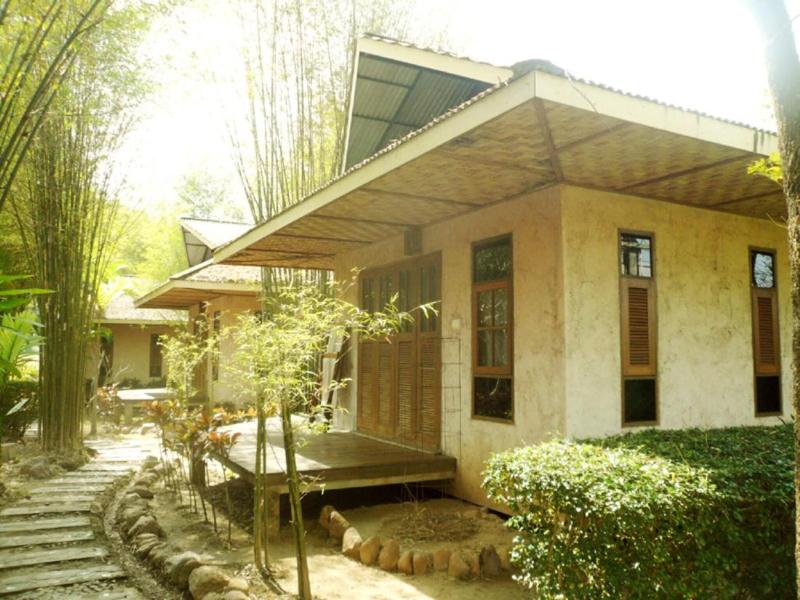 Gims Resort image