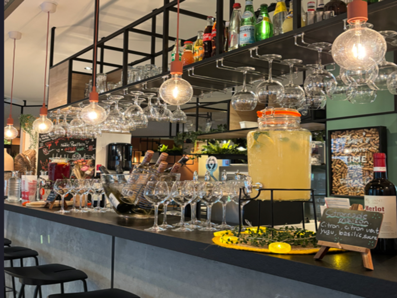 Ibis Lyon Sud Oullins image