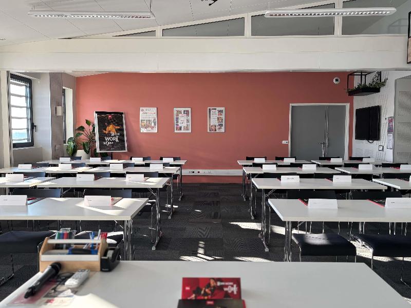 Ibis Lyon Sud Oullins image