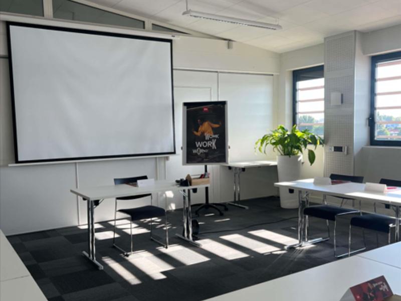 Ibis Lyon Sud Oullins image