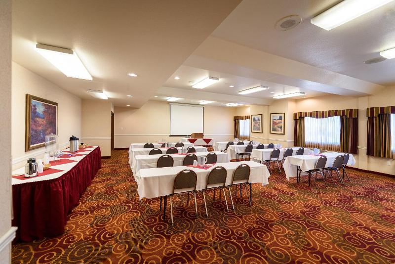 Crystal Inn Hotel&Suites Great Falls image