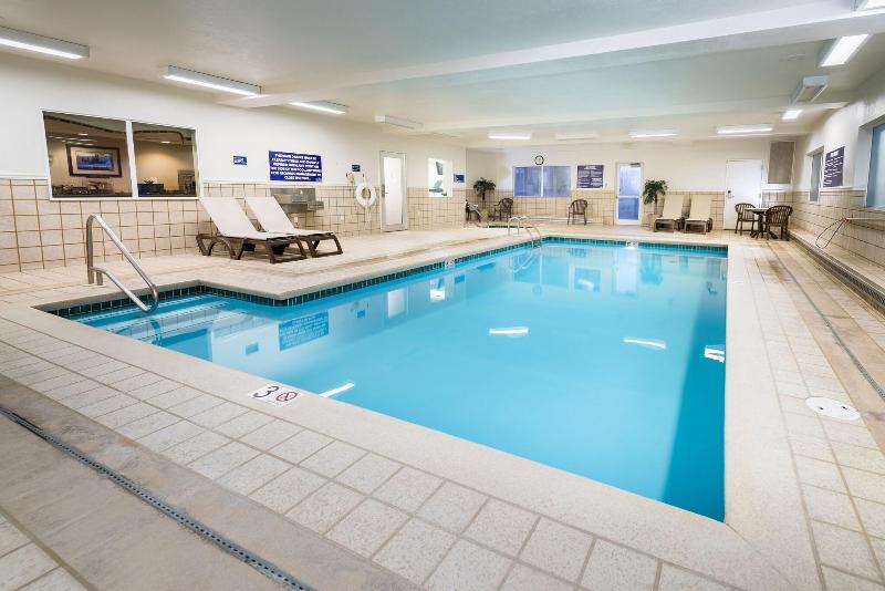 Crystal Inn Hotel&Suites Great Falls image