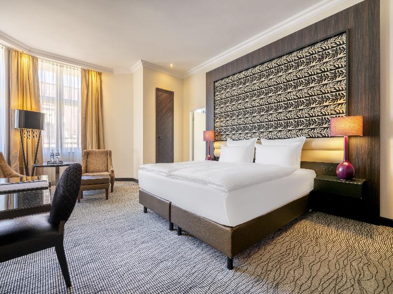 Steigenberger Icon Grandhotel Handelshof image