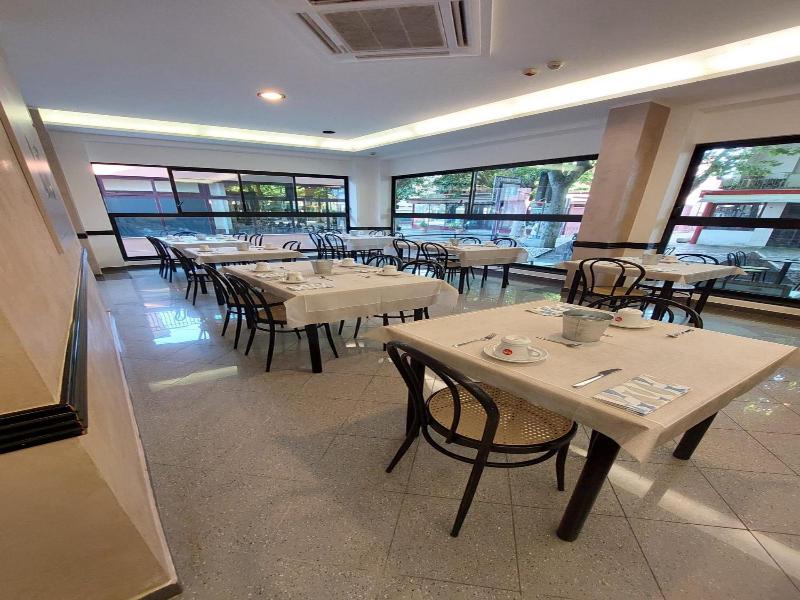 Vinsea Hotel image