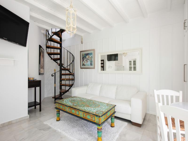 Greco Philia Elia Mykonos image