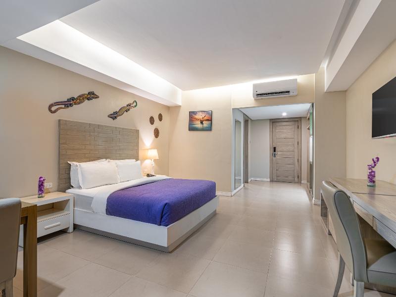 The Muse Beach Front Hotel Boracay image
