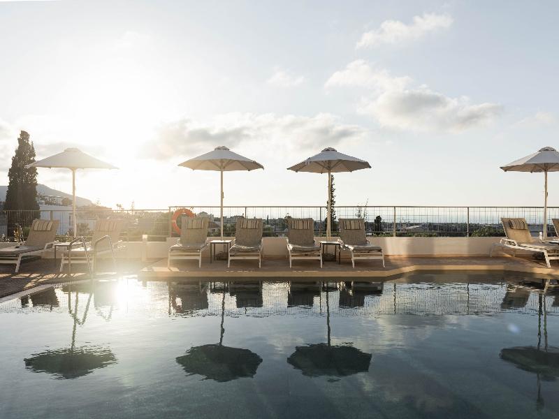 Bella Vista Hotel image