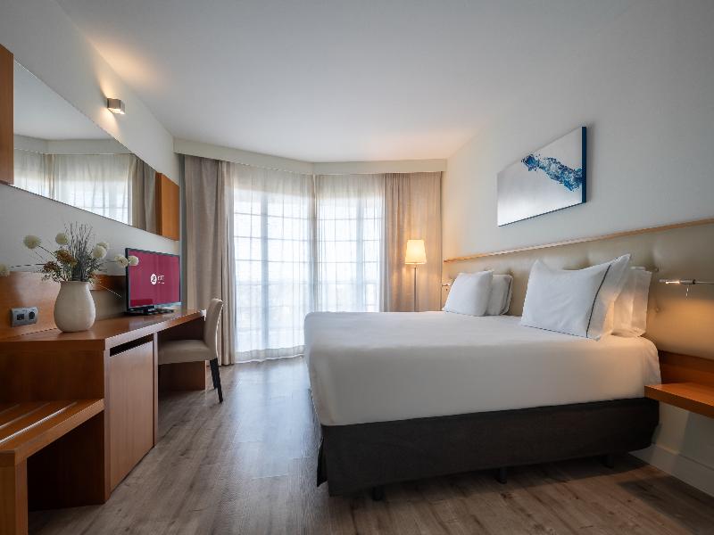 Exe Estepona Thalasso & SPA image
