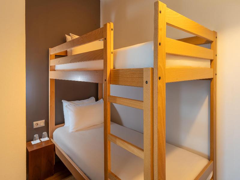 Sure Hotel by Best Western Guerande image