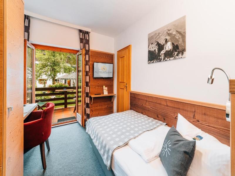 Alpensonne Hotel image