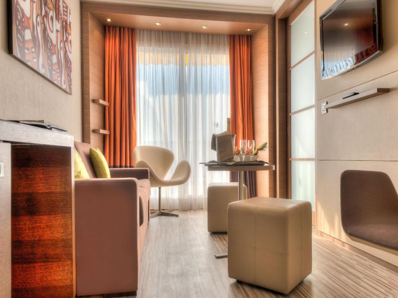 AC Htl Marriott Ambassadeur Antibes- Juan les Pins image