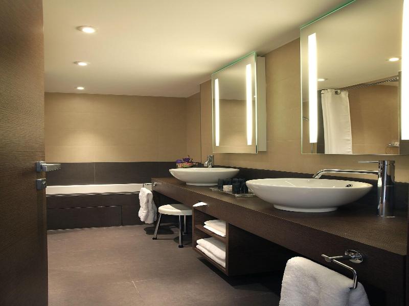 AC Htl Marriott Ambassadeur Antibes- Juan les Pins image