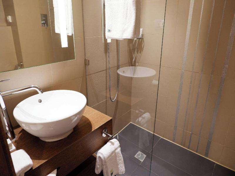 AC Htl Marriott Ambassadeur Antibes- Juan les Pins image