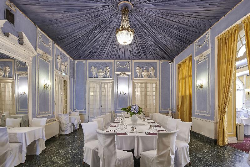 Le Royal