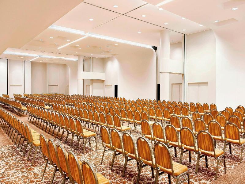 Sheraton Milan Malpensa Airport Hotel image